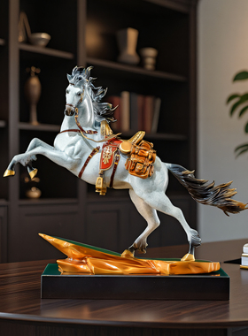 一马当先铜马摆件办公室乔迁贺礼