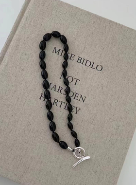 渐变黑玛瑙椭圆串珠项链