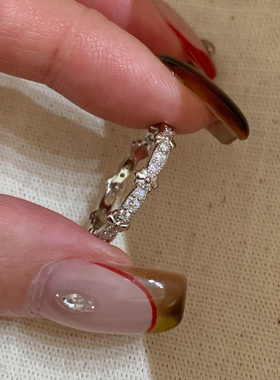 S925纯银闪钻蕾丝鸢尾花戒指轻奢