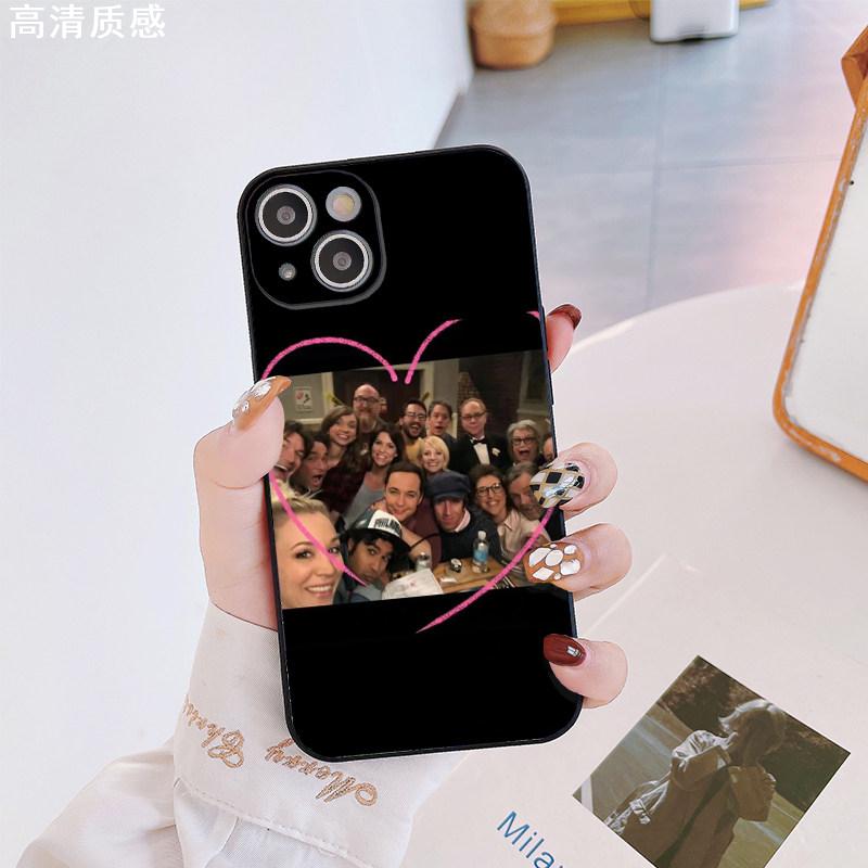 生活大爆炸手机壳苹果15promax适用于华为mate60谢耳朵opporeno11红米k70畅享荣耀100周边vivox100小米14pro