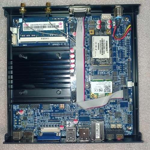 全铝合金J1900四核迷你超薄媒体机hdmi带wifi蓝牙家用办公主机com - 图0