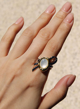 triple tipsy三倍微醺 Sealed 情书系列 火漆印缎带拼色贝母戒指