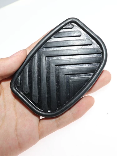 Адаптация к Лаосиган Кинг -Конг Суйчжоу Чангха Каюты сцепления Ускоритель Ускоритель Педали педали резиновые куртки аксессуары