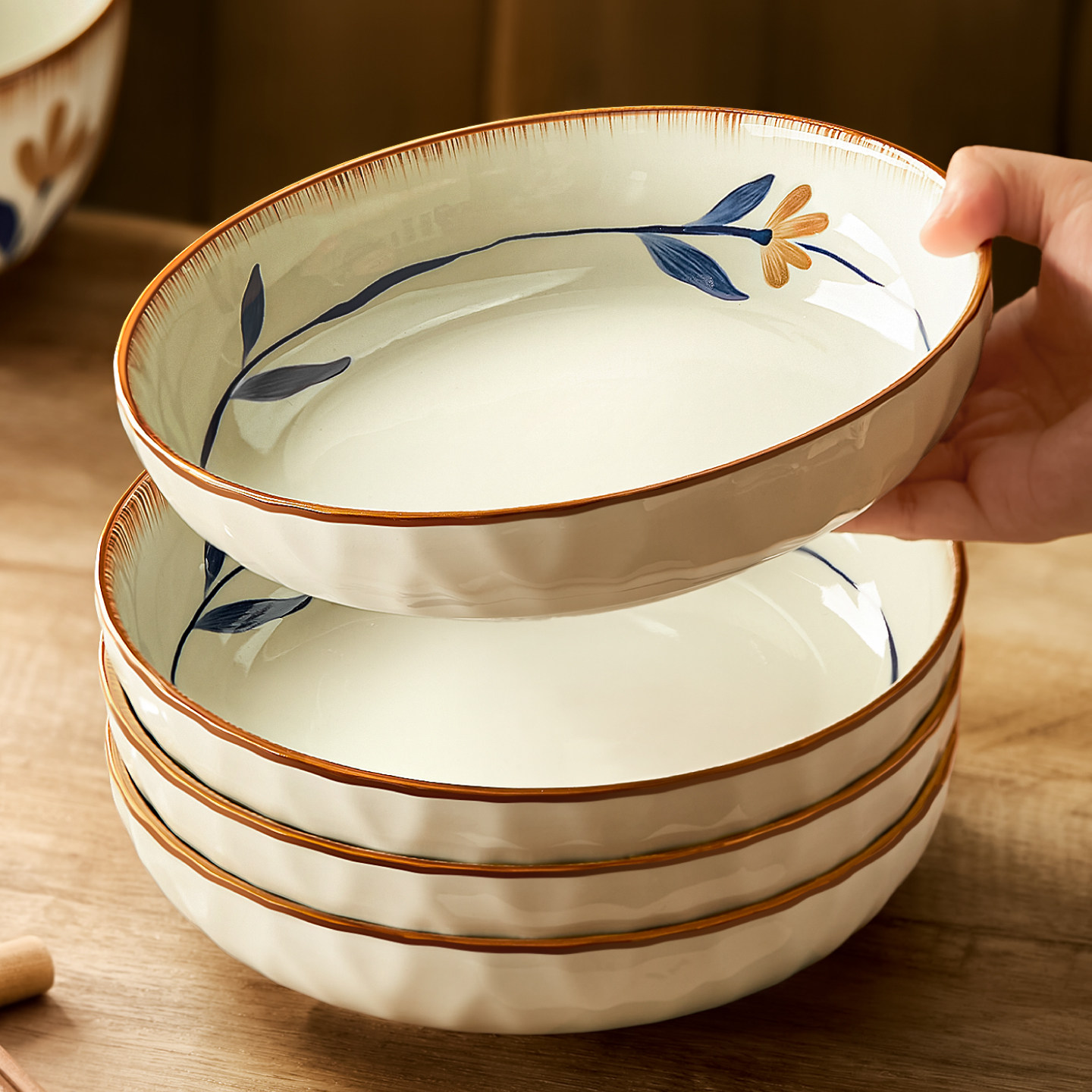 釉下彩深盘日式盘子菜盘家用2026新款陶瓷碗碟餐具高级感碟子餐盘,淘宝优惠券,粉丝福利购,淘宝优惠卷