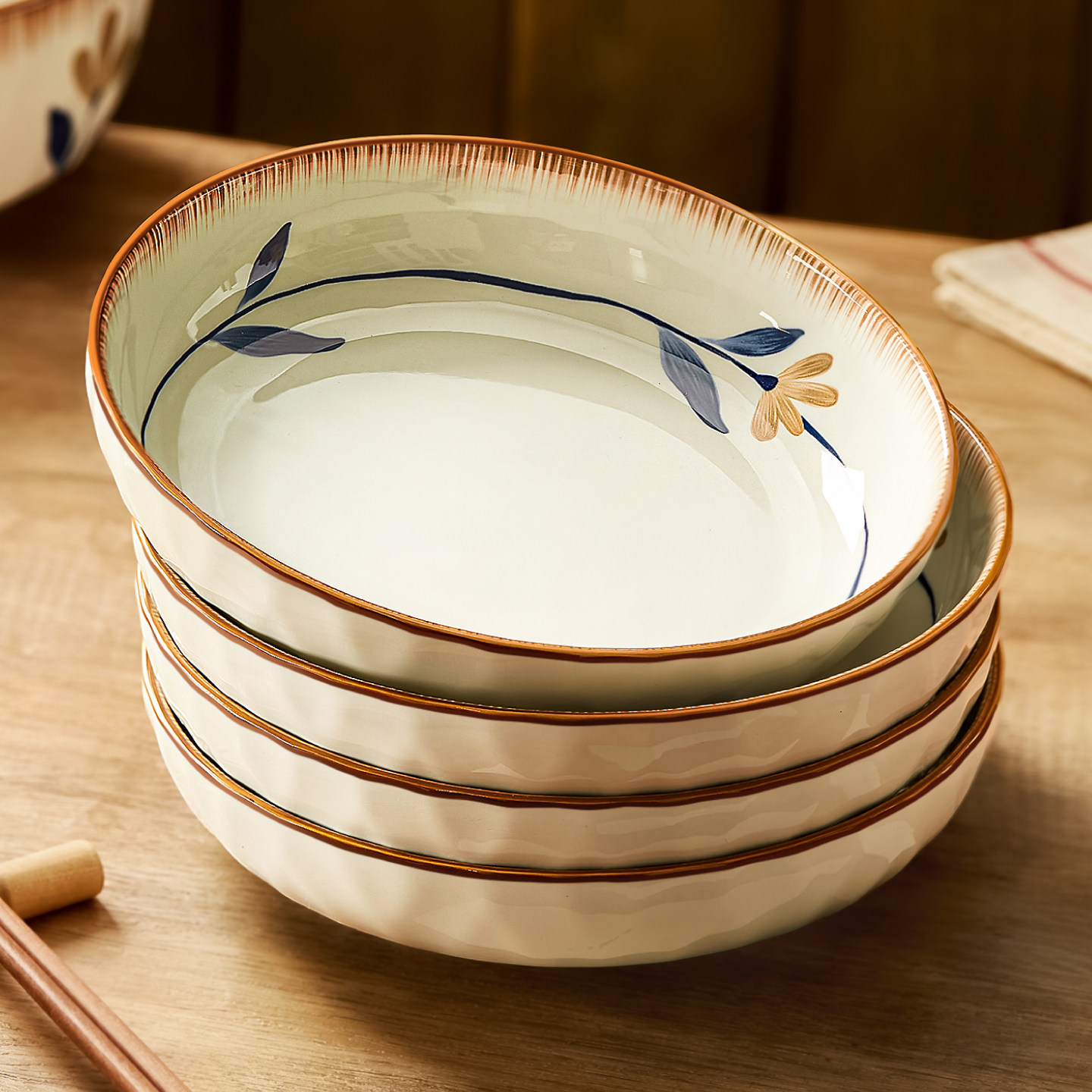 釉下彩深盘日式盘子菜盘家用2026新款陶瓷碗碟餐具高级感碟子餐盘,淘宝优惠券,粉丝福利购,淘宝优惠卷