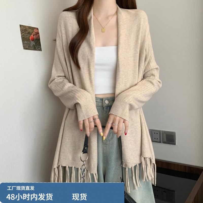 燕麦色荡领中长款针织衫女2025秋大码胖mm流苏下摆不规则外搭罩衫 - 图1