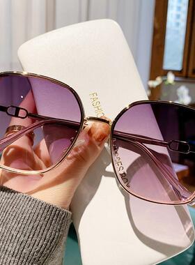 太阳眼镜女款2025新款级感显脸小大框适合方圆脸抗UV女士太阳镜