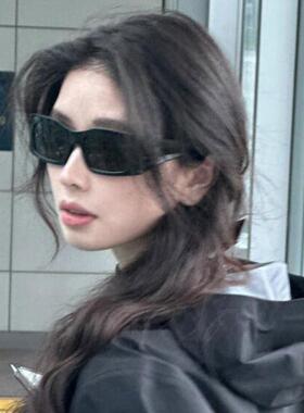 方圆同款墨镜女款2026新款级感长方形宽边拍照大脸太阳眼镜防晒