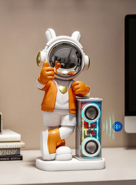 太空人宇航员客厅摆件