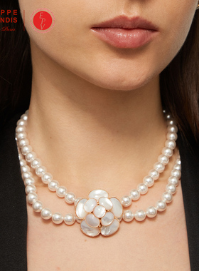 经典山茶花女款高级感轻奢项链