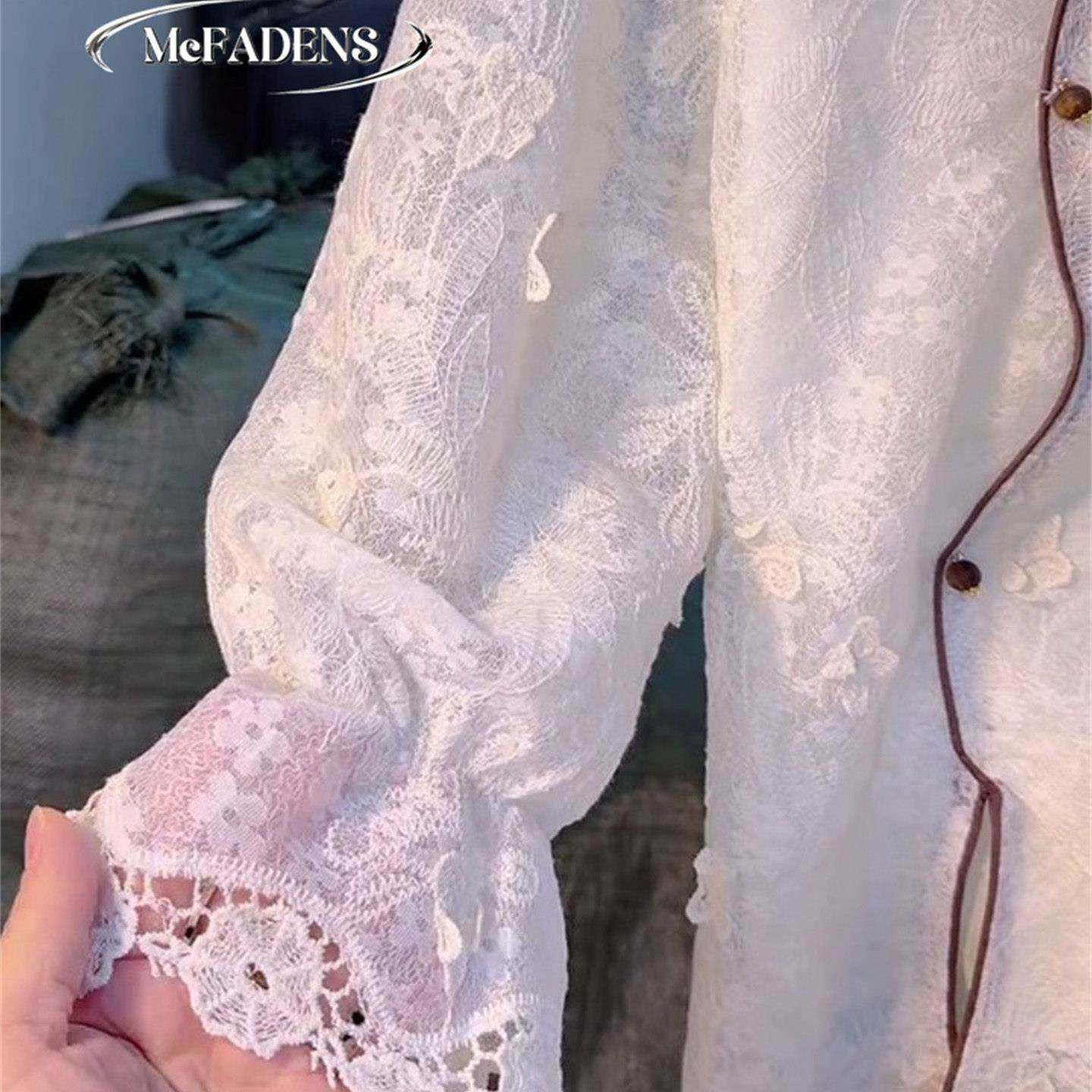 香港新中式大码女装蕾丝内搭上衣早春新款国风大衫胖MM显瘦女人衫,淘宝优惠券,粉丝福利购,淘宝优惠卷