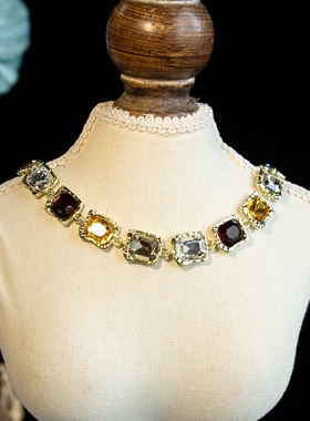 水舞 D1166新款新娘项链气质镶钻彩色方形高级轻奢复古项链颈链