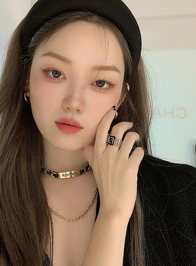 小众设计感皮质拼接字母钛钢项链网红黑色皮绳锁骨链时尚百搭颈链