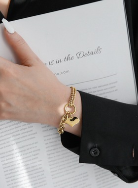 欧美复古爱心金色手链女ins网红潮人嘻哈小众个性简约不掉色