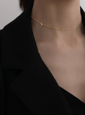 韩国新款时尚气质K金色小M项链女ins个性感冷淡风网红同款锁骨链