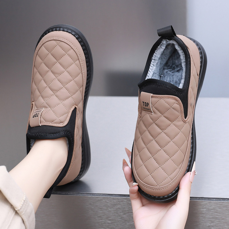 妈妈棉鞋2024新款女冬季加绒加厚中老年一脚蹬防滑保暖老北京布鞋,淘宝优惠券,粉丝福利购,淘宝优惠卷