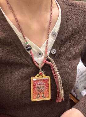 藏式唐卡手绘扎基拉姆女财神玉壳小唐卡本命佛牌吊坠项链护身符