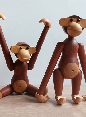 热销木质原木色桃木偶猴子摆件北欧风格家居装饰创意礼物儿童书房