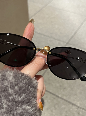 黑框墨镜女显脸小防晒素颜高级感