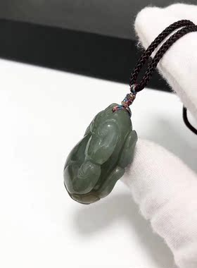 D1100# 天然和田玉且末蓝油润老料貔貅吊坠33.8*16*17mm重18.84克