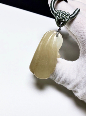 D18#天然和田玉 糖白玉 莲蓬吊坠 苏工花雕 43*21.8*11mm 14.47克