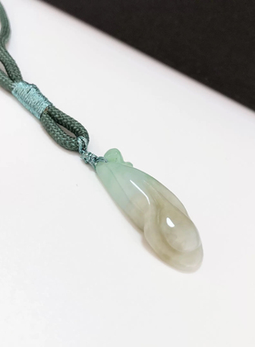D108# 天然翡翠春彩玉兰花吊坠锁骨链 29.5*12.5*5.8mm