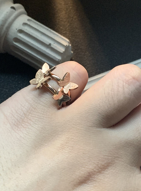 蝴蝶郡主-玫瑰金钛钢戒指高级感