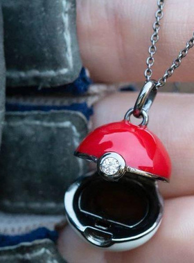 新款现货神奇宝贝宠物小精灵皮卡丘姜云升精灵球比卡丘吊坠项链
