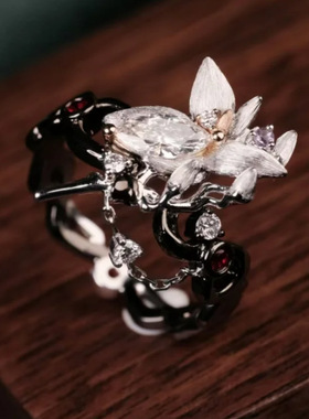 新款高品质版本百治应星·刃印象逢春枯木戒臂镂空白玉兰花指环