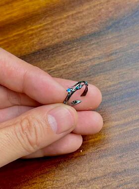 新款高版本暗夜澜星尾戒戒指蓝色宝石尾戒轻奢简约时尚百搭