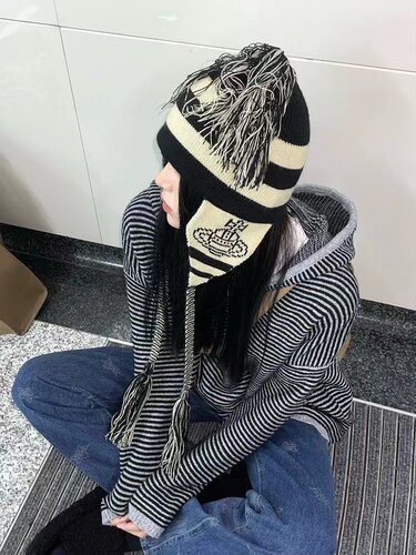 真一漫画土星帽子女流苏显脸小护耳针织毛线雷锋帽秋冬保暖 - 图0