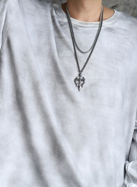 欧美动漫cos海王三叉戟男士项链个性钛钢吊坠朋克挂坠潮人重金属