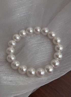 正圆贝壳珍珠手链极强光松紧弹力绳欧美简约复古大气百搭手串手饰