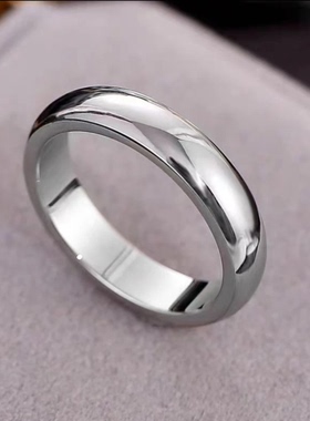 定做简洁风毕业钛钢雕刻戒指