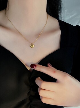 love~金色桃心钛钢项链
