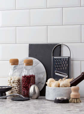 北欧轻奢样板间厨房软装饰品摆件