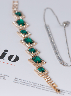 衣帽间手链软装饰品摄影道具摆件