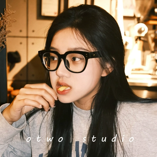 Усовершенствованные GM Black Frame Glasses ioplay