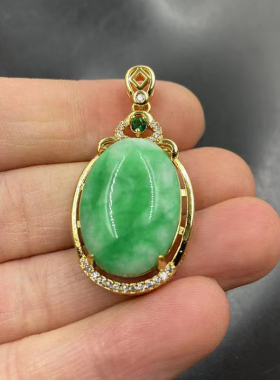 干青铁龙生翠玉蛋形吊坠 阳绿色玉石挂件玉坠 包邮