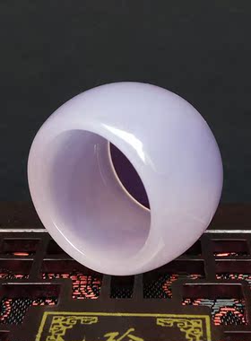 天然玛瑙扳指 白玉髓戒指 玉石戒指 玛瑙戒指 时尚的 美丽的 礼品