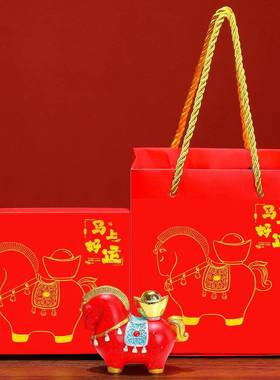 新款马上发财国潮马礼品套装马年吉祥物生肖桌面装饰创意礼物摆件