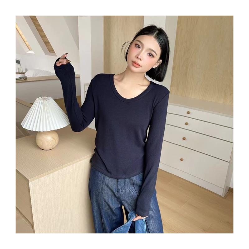 Autumn 2025, the velvet U-sleeved T-shirt girl with a thin, - 图3