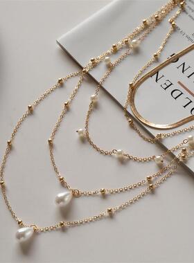 Europe and America, pearl hangs on a multi-layered pearl nec