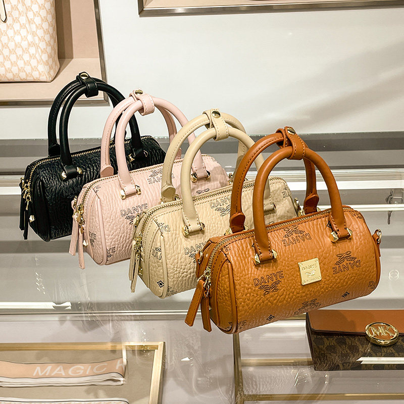 波士顿mini 2021新款潮时尚枕头包包 惠派旗舰女士包袋