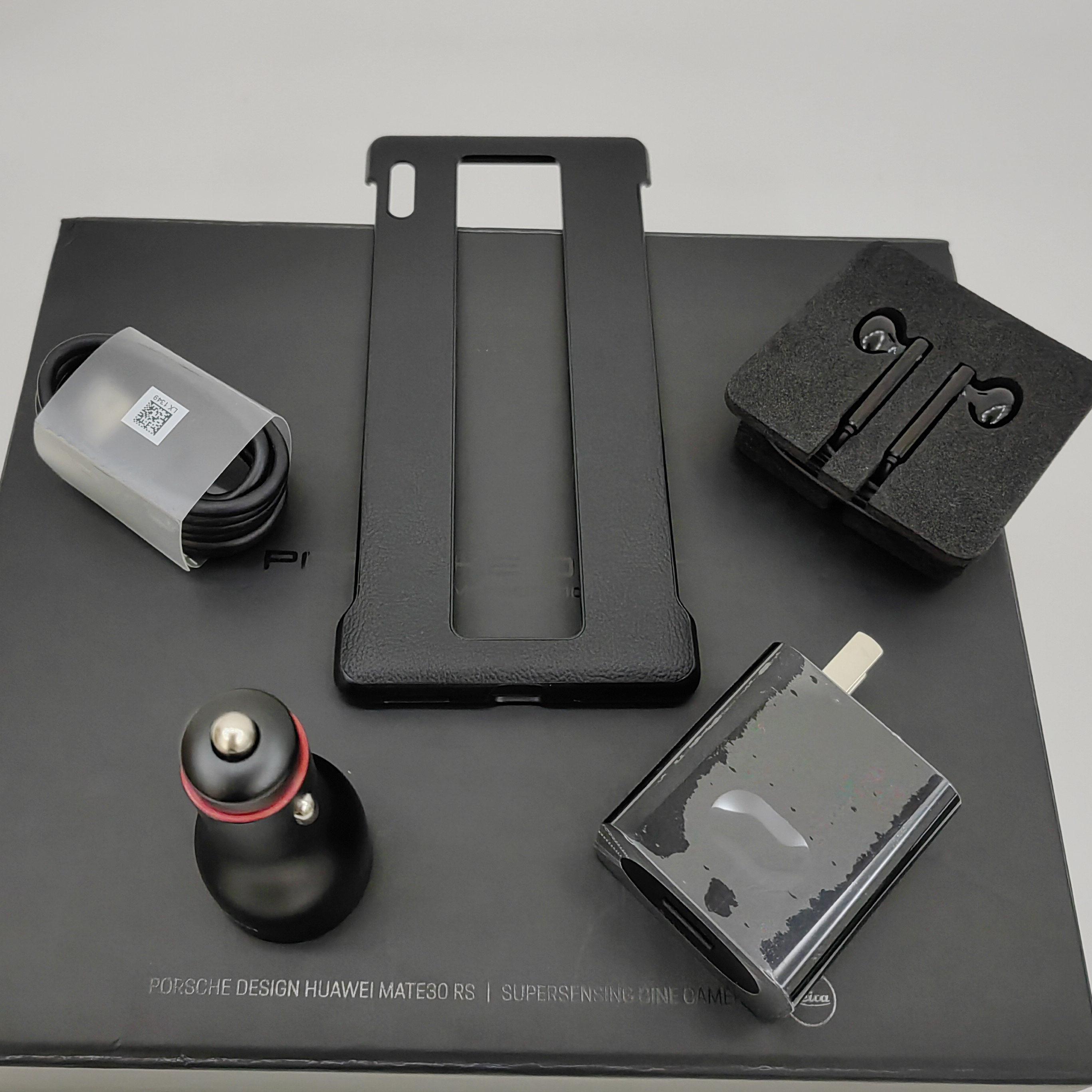 华为 mate30rs保时捷30原厂车载充电器40w闪充原装正品