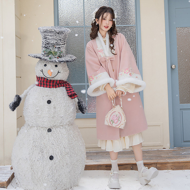 云藏月绣 听雪 原创加绒合领长袄粉色毛呢大衣国风连衣裙汉元素冬,淘宝优惠券,粉丝福利购,淘宝优惠卷