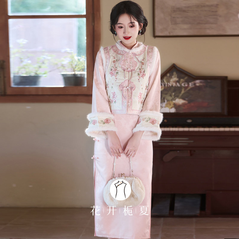 粉色倒大袖旗袍重工刺绣马甲加绒加厚新中式国风少女拜年服11/24,淘宝优惠券,粉丝福利购,淘宝优惠卷