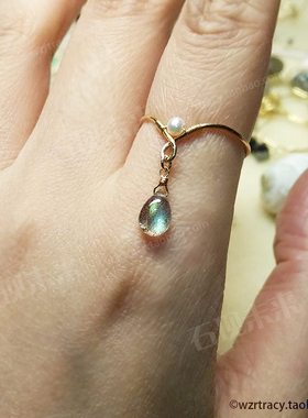 实物拍摄包金拉长石水滴小戒指