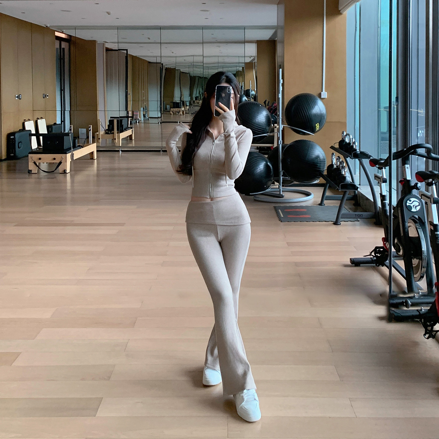 Byurun新款螺纹连帽卫衣外套瑜伽套装女假两件蜜桃臀喇叭裤两件套,淘宝优惠券,粉丝福利购,淘宝优惠卷