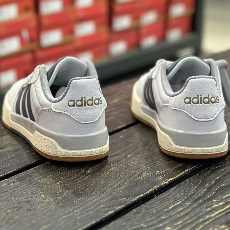 阿迪达斯板鞋男鞋女鞋2025秋季新款低帮缓震运动高颜值透气休闲鞋 - 图2